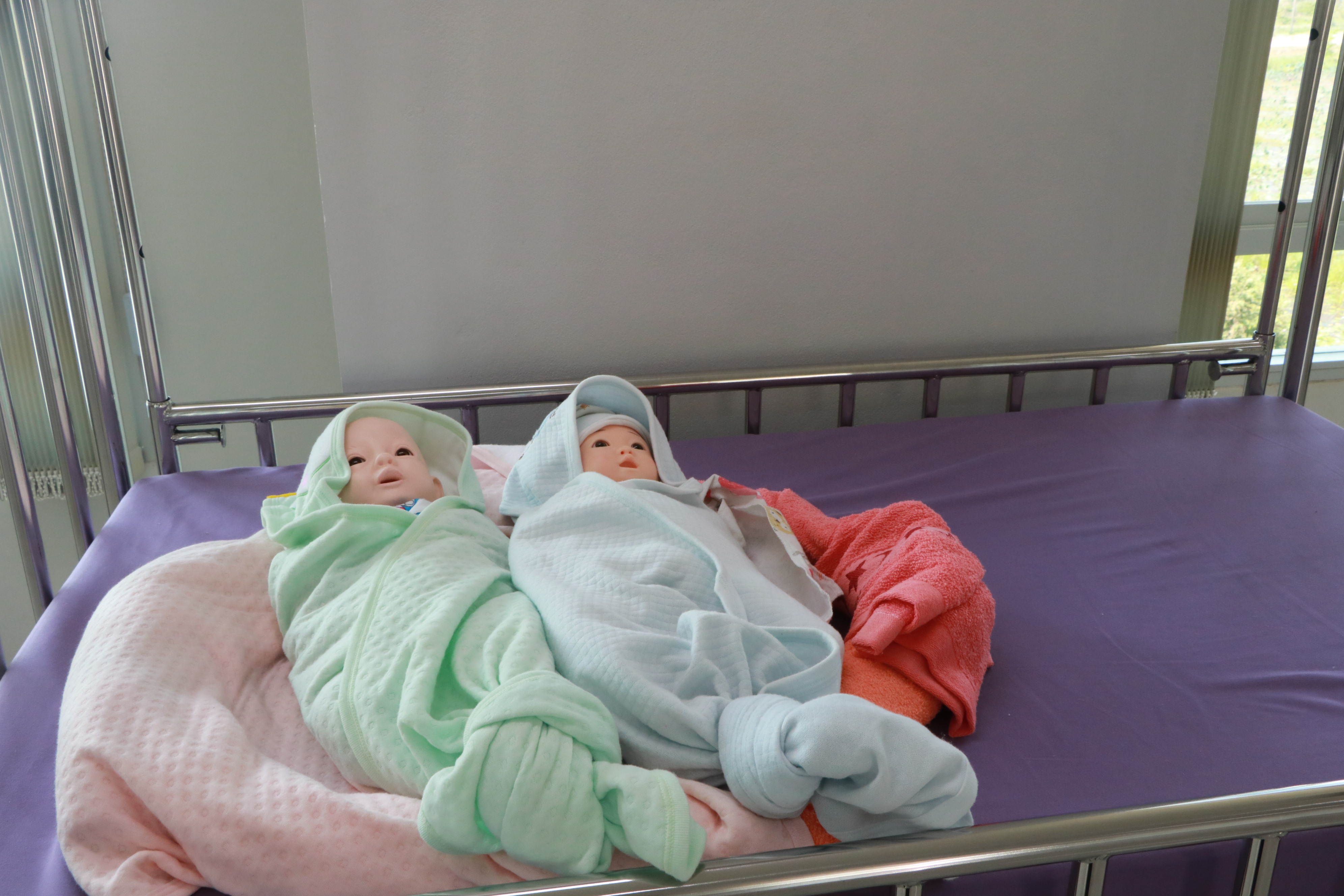 รูปห้อง ห้องปฏิบัติการพยาบาลเด็กและวัยรุ่น